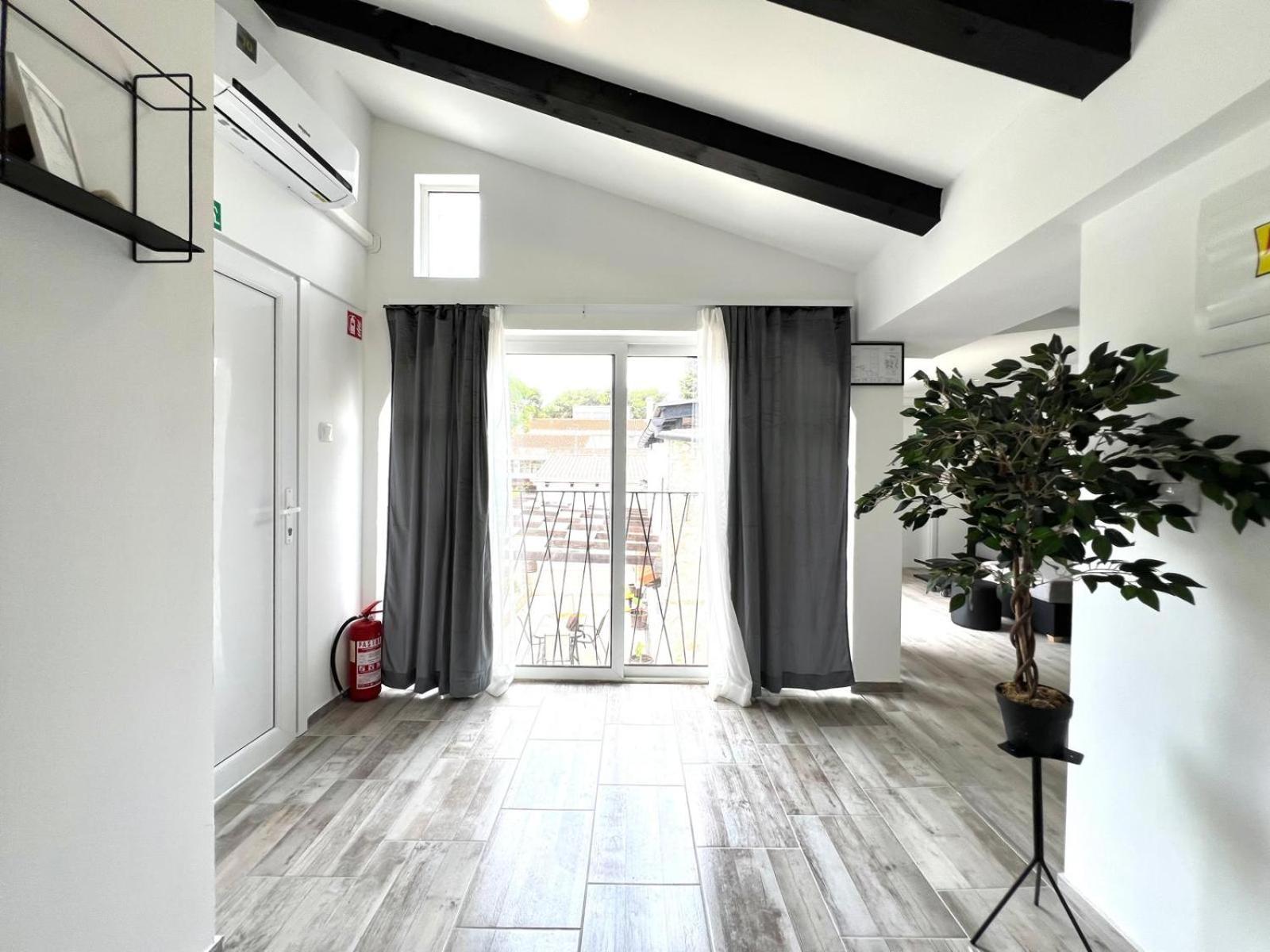 Ferienwohnung Azzurro Mare Pula Exterior foto