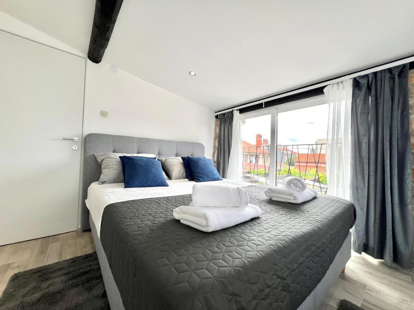 Ferienwohnung Azzurro Mare Pula Exterior foto