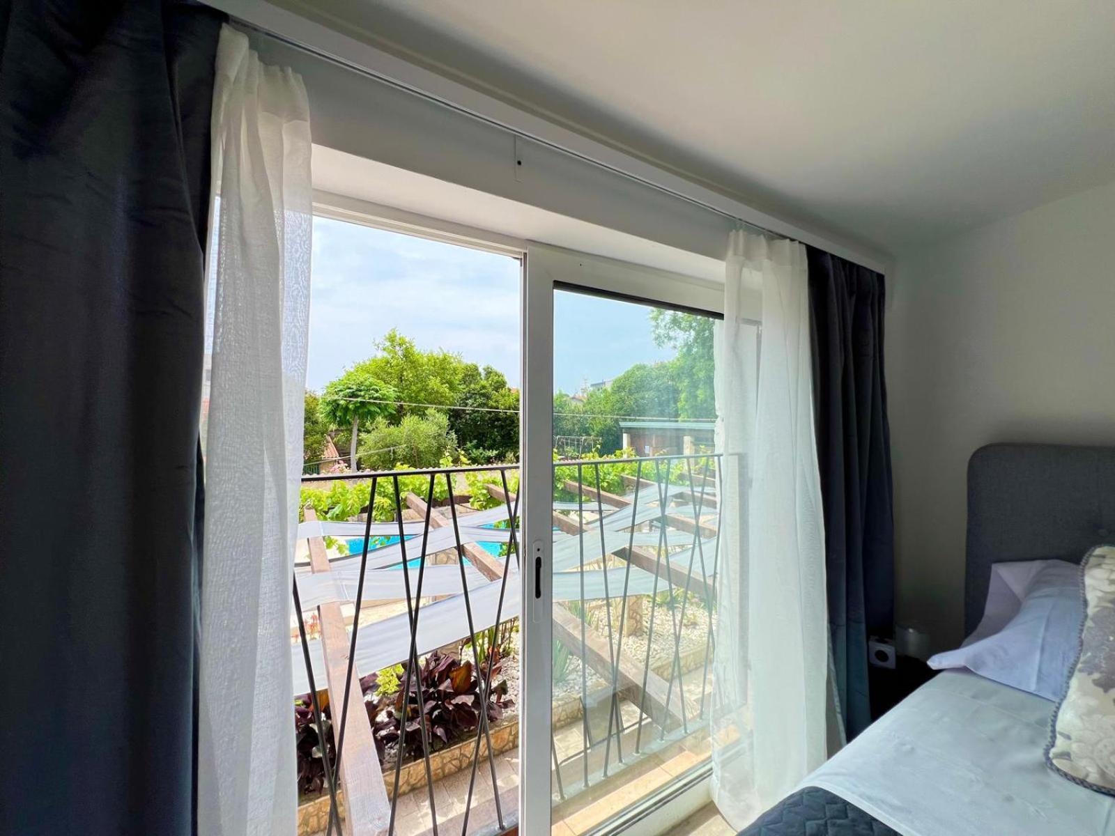 Ferienwohnung Azzurro Mare Pula Exterior foto